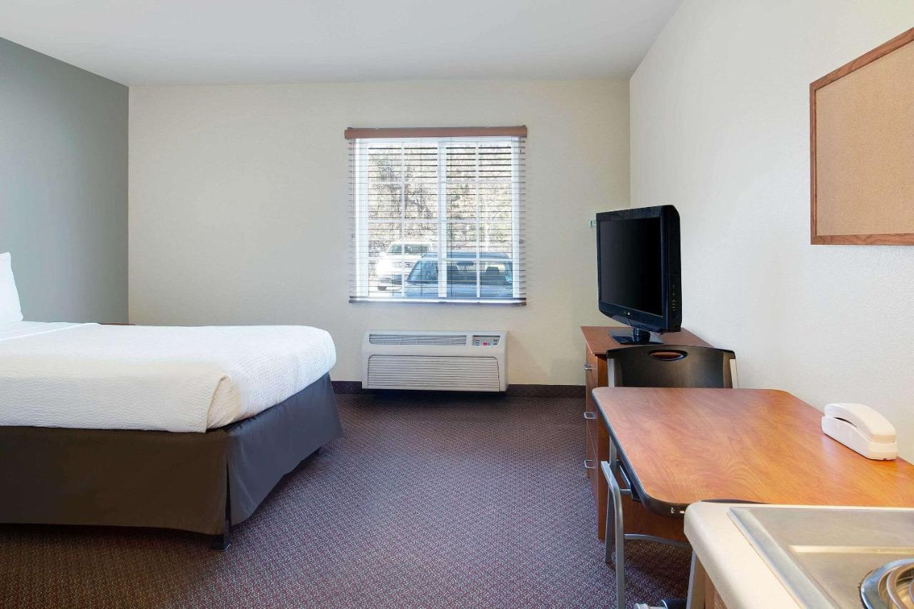 Woodspring Suites Baton Rouge East I-12 エクステリア 写真